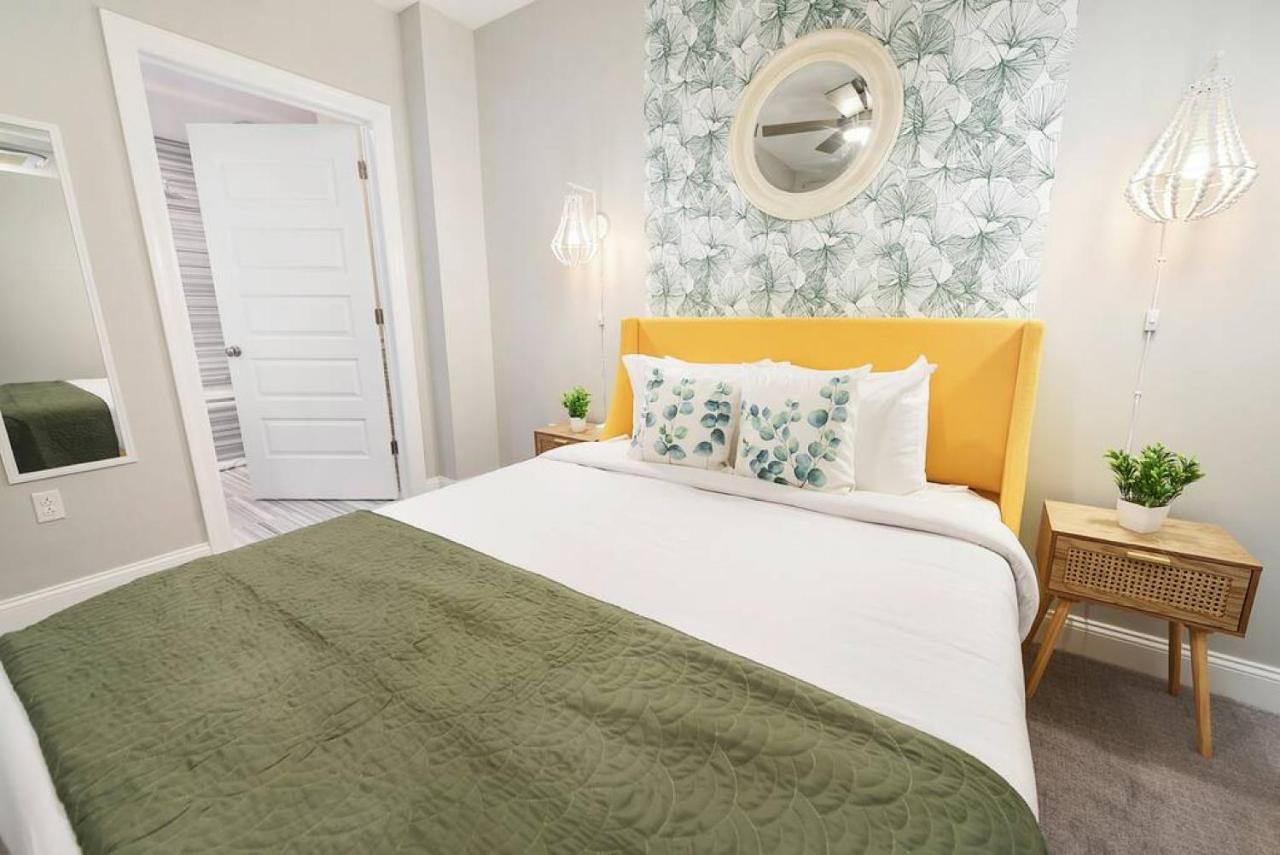Apartment Hostwise Stays - The Washington At Chatham - Free Parking, Private Gym, Skyline Views!